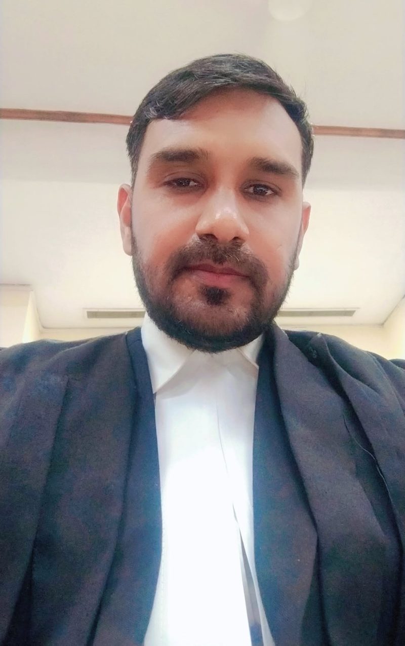 Saraj Yogi, Advocate at M. Farooq Baig